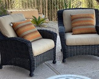 2pc All Weather Wicker Patio Chairs	34 x 35 x 34in	HxWxD
