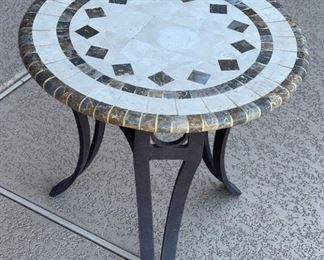 Malin Mosaic Top End Table	22 x 24in diameter	
