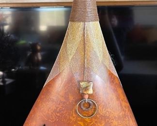 Wood decor vase	26 x 14 x 5in	HxWxD
