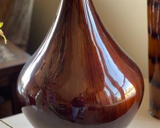 Z Gallerie Ceramic Vase Wide	21x13in diameter	
