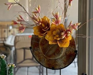 Decor centerpiece	19x15in	
