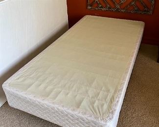 #1 Twin Bed Stanwyck Five star Mattress  with Frame & Boxspring	24x39x73.5in	HxWxD
