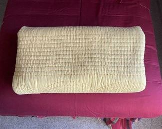 Southwest Twin Bed Setting #2 Comforter, pillows & sheets	Size twin	
