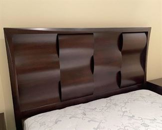 Queen Magnussen-Fuqua Contemporary Dark Wood  Panel Bed With Serta Perfect Sleeper Mattress Dark Cherry	Mattress: 79x60in <BR> Headboard: 63x56in	HxWxD
