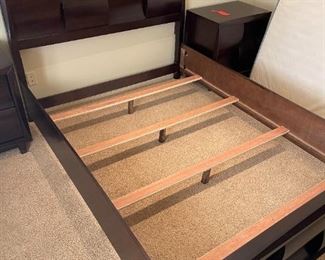 Queen Magnussen-Fuqua Contemporary Dark Wood  Panel Bed With Serta Perfect Sleeper Mattress Dark Cherry	Mattress: 79x60in <BR> Headboard: 63x56in	HxWxD
