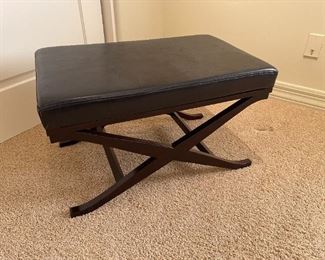 X Base Bedroom Bench	16.5 x 28 x 18in	HxWxD
