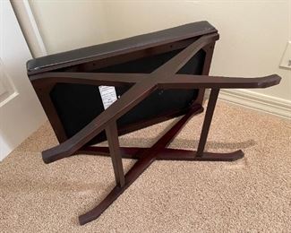 X Base Bedroom Bench	16.5 x 28 x 18in	HxWxD
