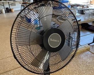 Holmes 16in Floor Fan HSF1670	48 in tall	
