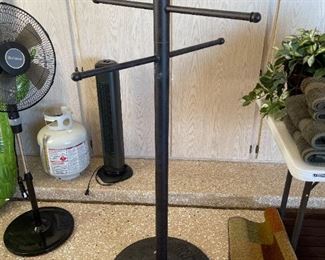 Outdoor Metal Towel Bar	55.5 in x  26in	
