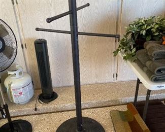 Outdoor Metal Towel Bar	55.5 in x  26in	
