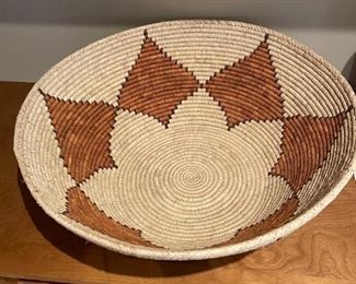 Southwest Weave Basket Decor flower Pattern	27in diameter 9.5in tall	
