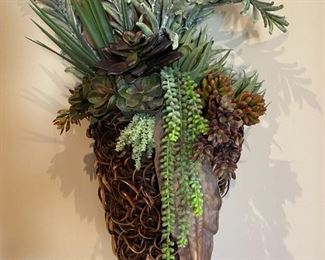Plant wall hanging	48 x 19	
