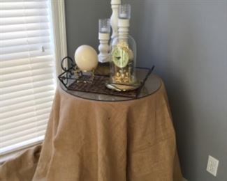 Glass top table & pretty decor - burlap table cover