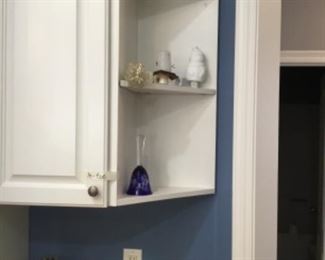 More plates & entertaining items