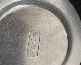 Longaberger small round tray logo