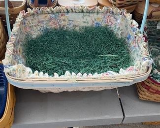 lots of Longaberger baskets