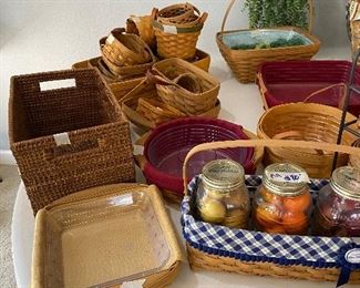 lots of Longaberger baskets
