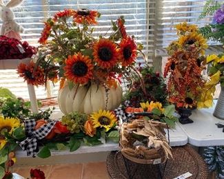 Sunroom - decor for all seasons