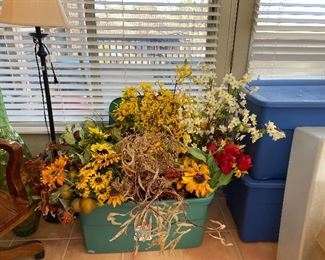 Sunroom - decor for all seasons