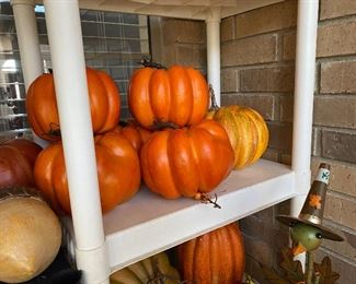 Sunroom - decor for all seasons