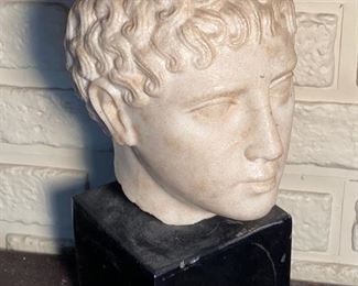 Unknown head -- possibly Roman replica on marble base