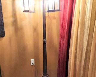 Portable patio light