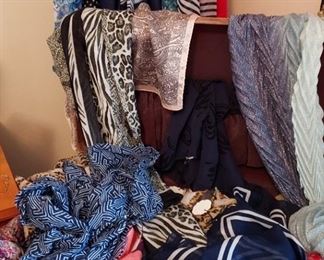 Scarfs...lots of scarfs