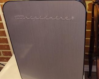 Frigidaire desktop frig