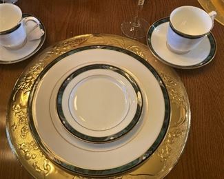 Lenox china - Debut Collection "Kelly" by Lenox - Made in the USA