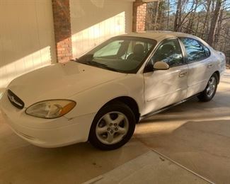 NOTE: Due to the large number of inquiries on the 2001 Ford Taurus, we will be taking offers beginning at Noon Thursday March 17, 2022. All offers must be in no later than 6PM Thursday March 17, 2022. Accepted offer will be notified same day and has until NOON on Friday March 18, 2022 to pay "in cash" and take delivery of vehicle and title.  Send your email address and I will email a copy of the CARFAX. I reserve the right to cancel, change or amend terms related to the sale of this vehicle.  