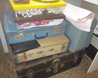 TRAVEL THE WORLD IN STYLE!