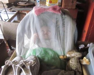 NOW THAT ACTUALY IS CREEPY, BUT COOL