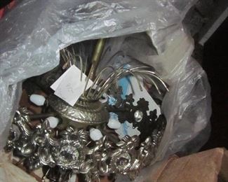 DO IT YOURSELF CHANDALIER