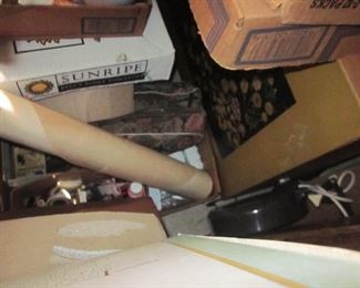 MYSTERY TUBE, MYSTERY BOXES 187, 54, 101