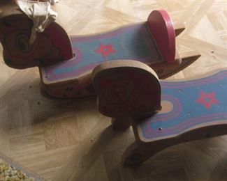 1 OWNER, LOW ROCKING HOURS