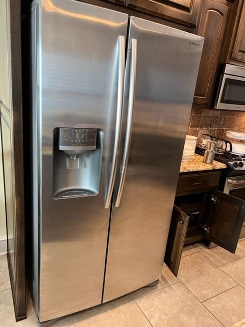 Like new stainless steal refrigerator!