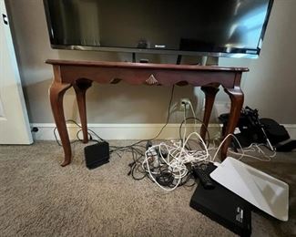 Sofa table