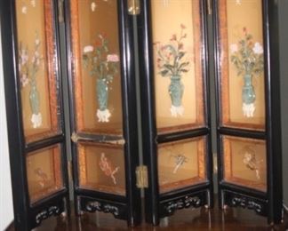 Table top four fold screen with stone decor.