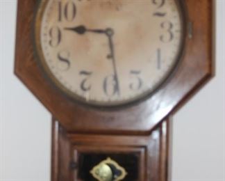 Time only wall clock. New Haven.