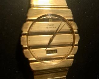Mens 18k yellow gold Polo Piaget watch