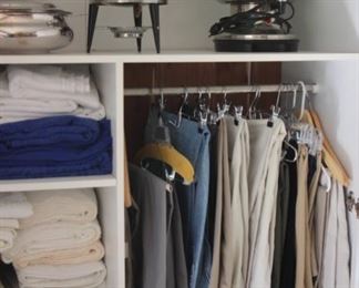 Large coffee/tea urn percolator, fondue pan, silver plate covered Pyrex., Mens clothing.