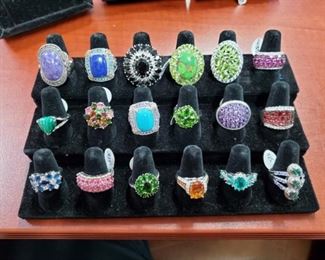 Asst of sterling rings