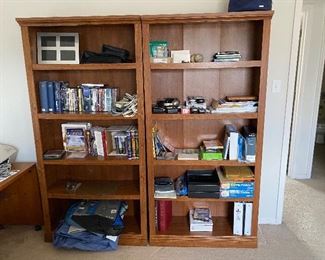 2 bookcases