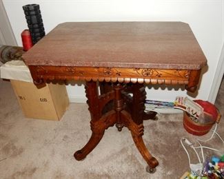 Gorgeous Victorian marble-top Parlor Table