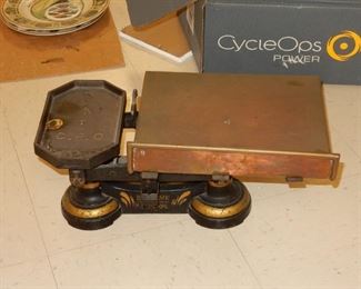 Antique scale