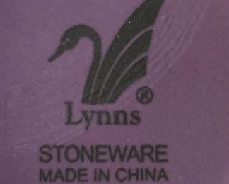 Lynns Stoneware