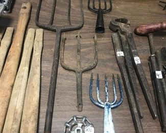 frog/fish 3, 4 & 5 prong spear heads