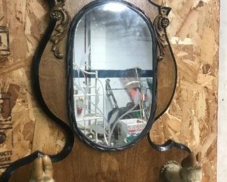 Rams foot coat/rifle rack w/mirror