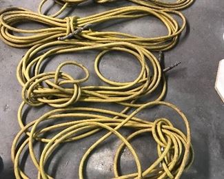 4 very long air hoses