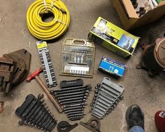 Craftsman metric wrench sets, 8" & 4" gear puller, vice, air hose, hammer Craftsman deep socket set